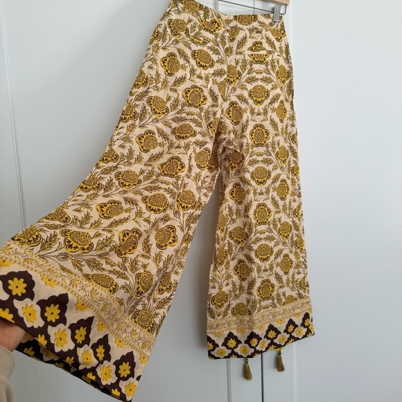 RHODE Priyanka Floral-Print Linen Wide-Leg Trousers - Picture 7 of 10